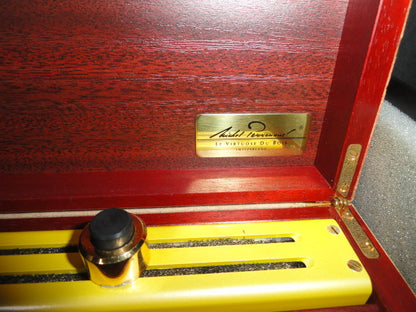 Michel Perrenoud Leather Travel Humidor 20 ct