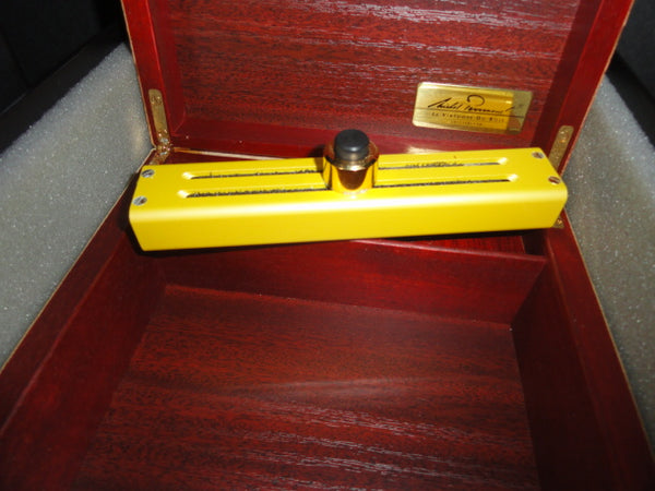 Michel Perrenoud Leather Travel Humidor 20 ct