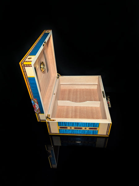 Elie Bleu Alba Blue Sycamore Humidor 200 ct.