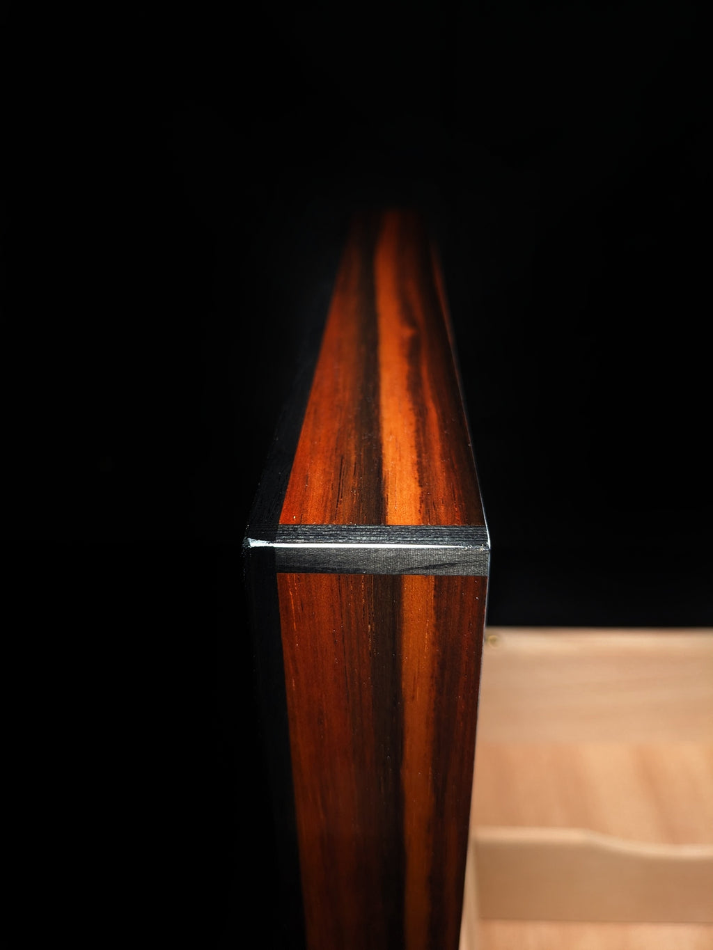 Elie Bleu Macassar Ebony Humidor 50 count