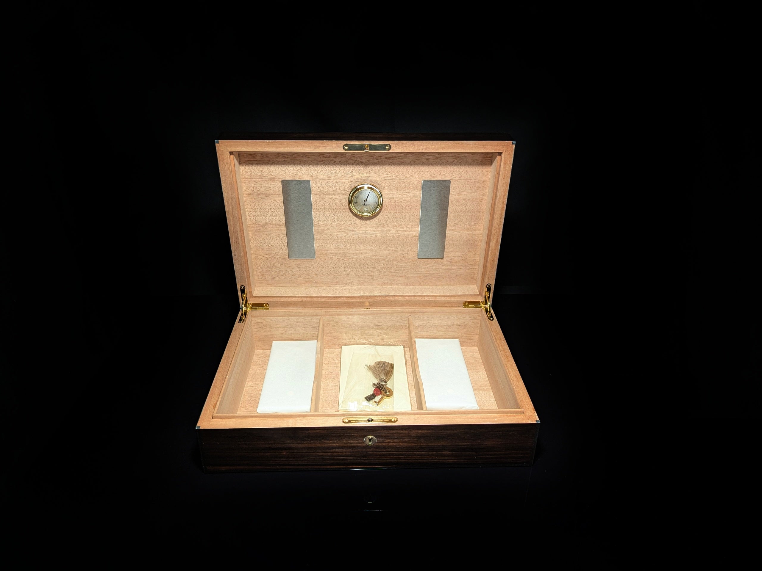 Elie Bleu Macassar Ebony Humidor 110 ct NIB