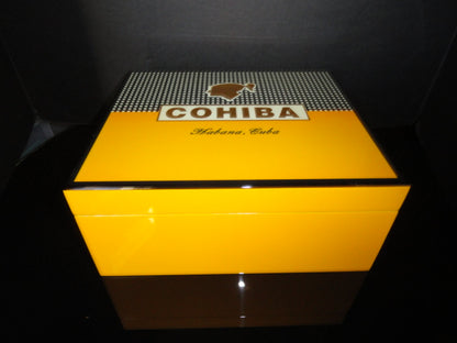 Cigar Wood Humidor 25 ct