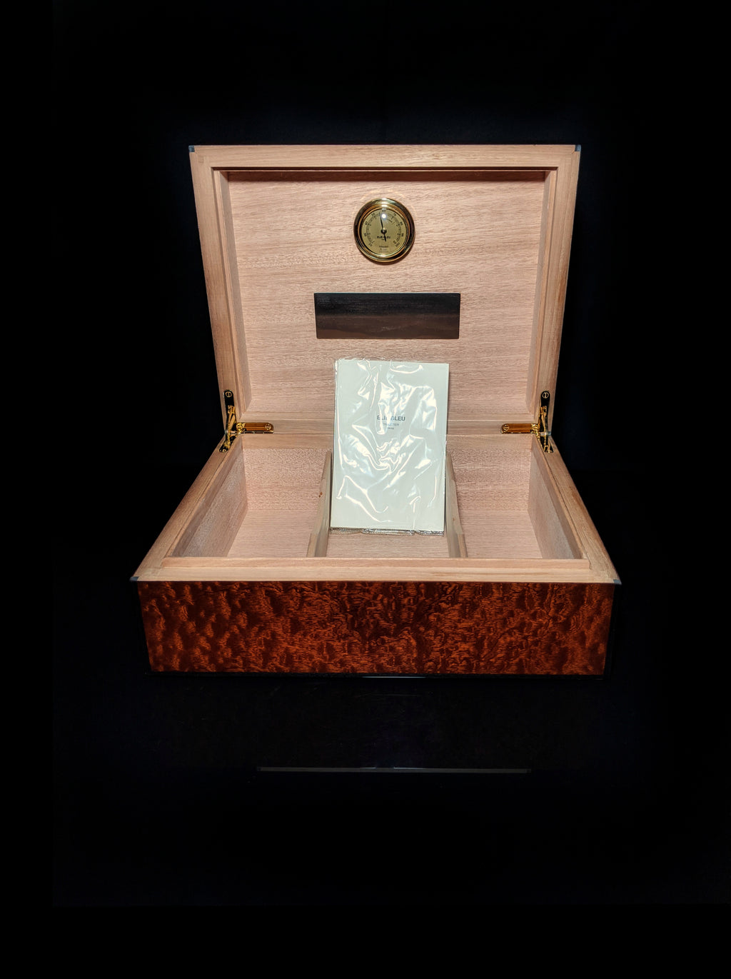 Elie Bleu Dappled Sapele Humidor 75 Count