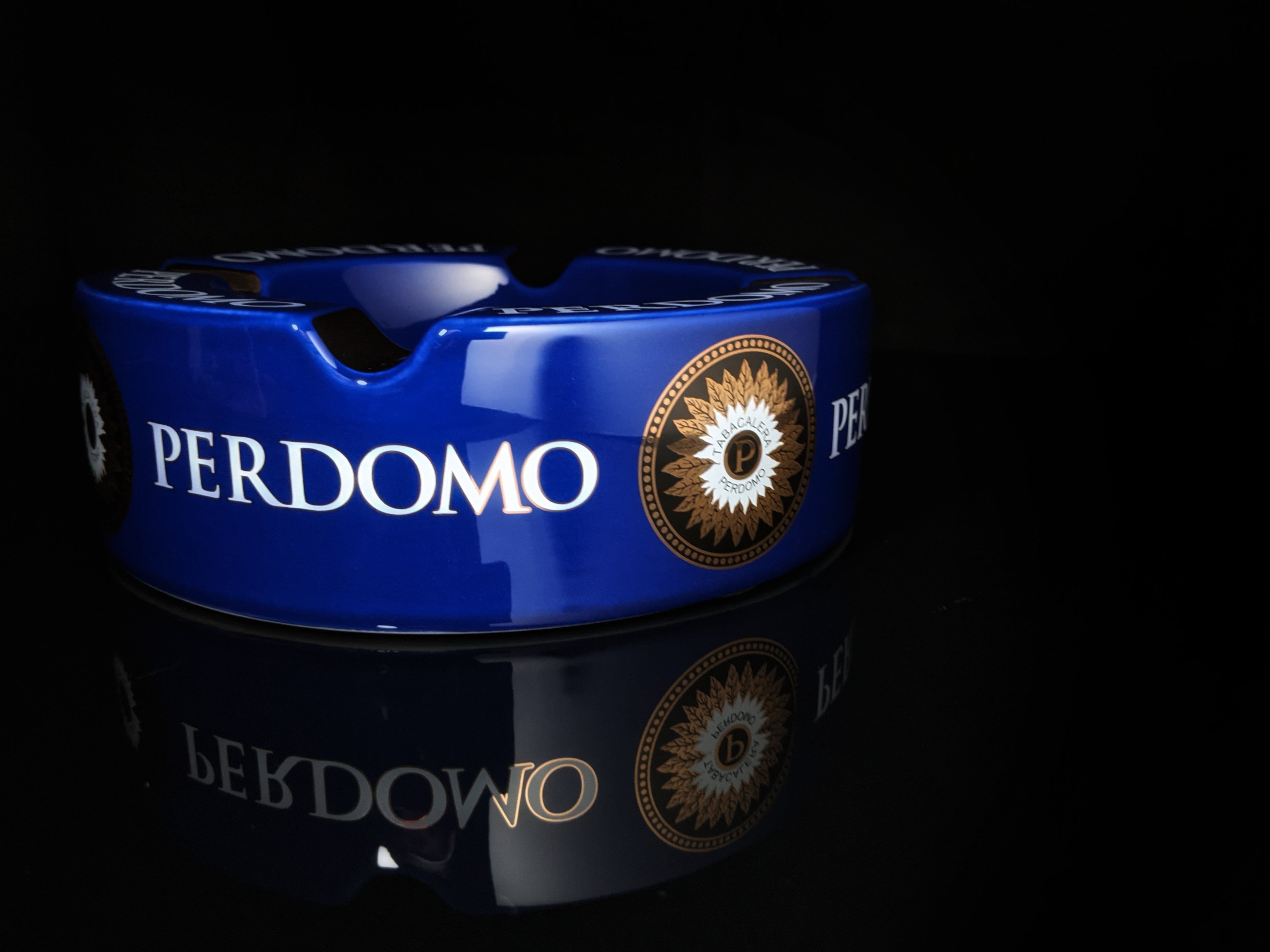 Perdomo Blue and Gold large ceramic ashtray 9" diameter NIB