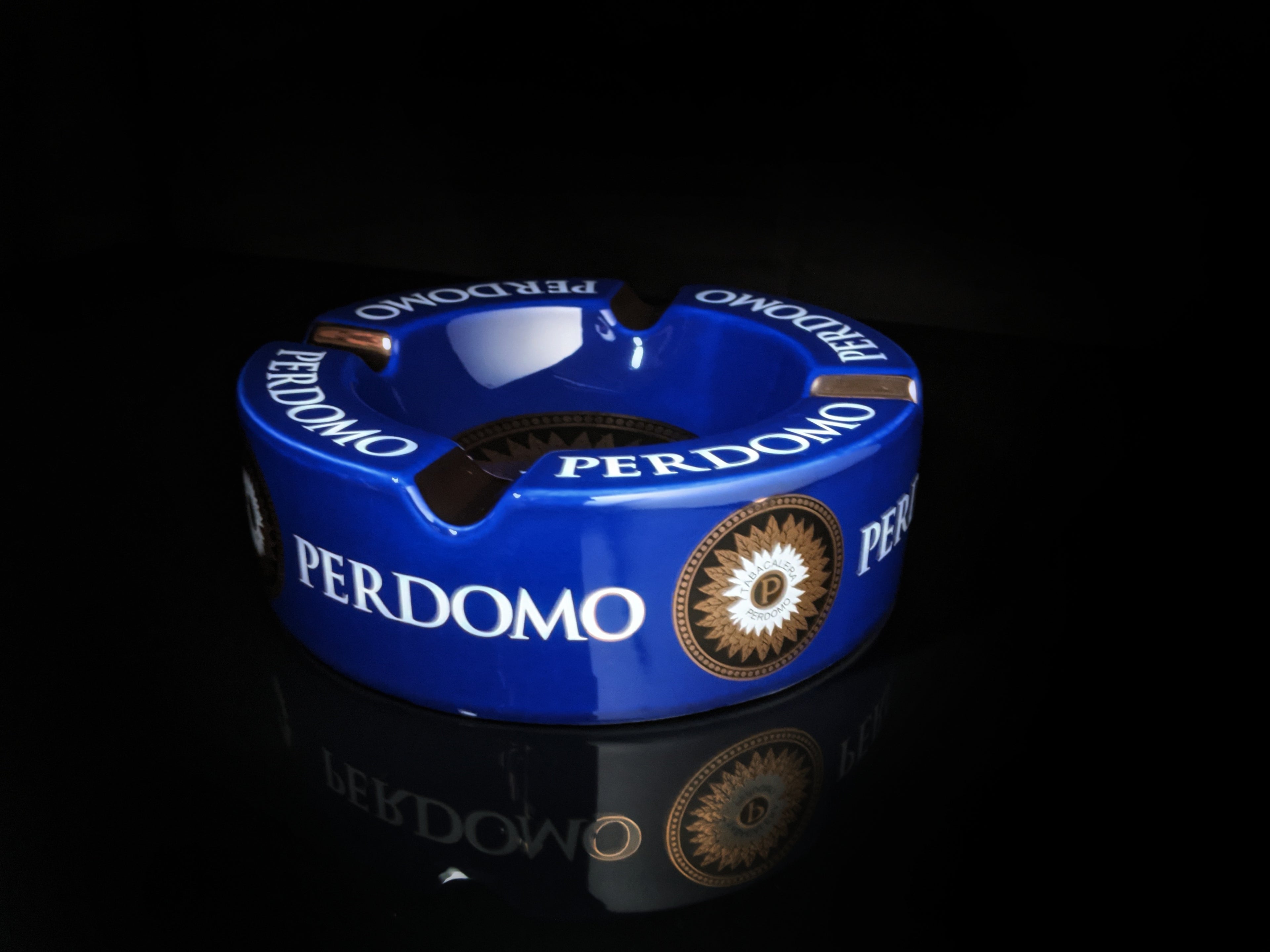 Perdomo Blue and Gold large ceramic ashtray 9" diameter NIB