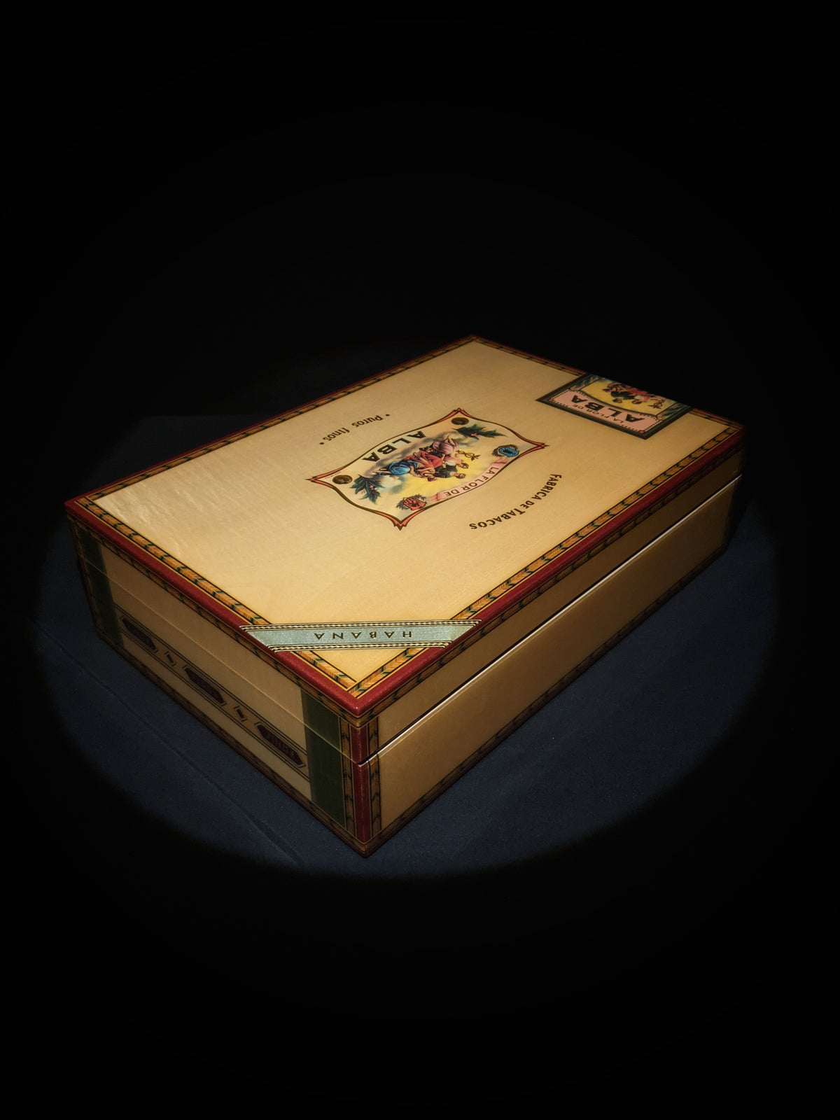 Elie Bleu Alba Natural  Sycamore Humidor 110 count NIB