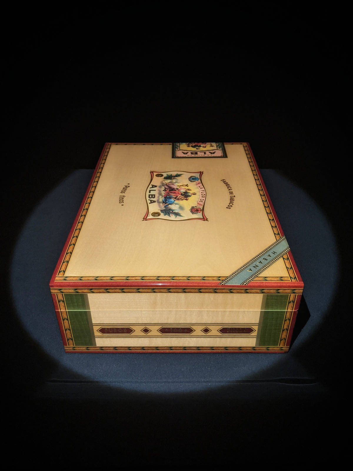 Elie Bleu Alba Natural  Sycamore Humidor 110 count NIB