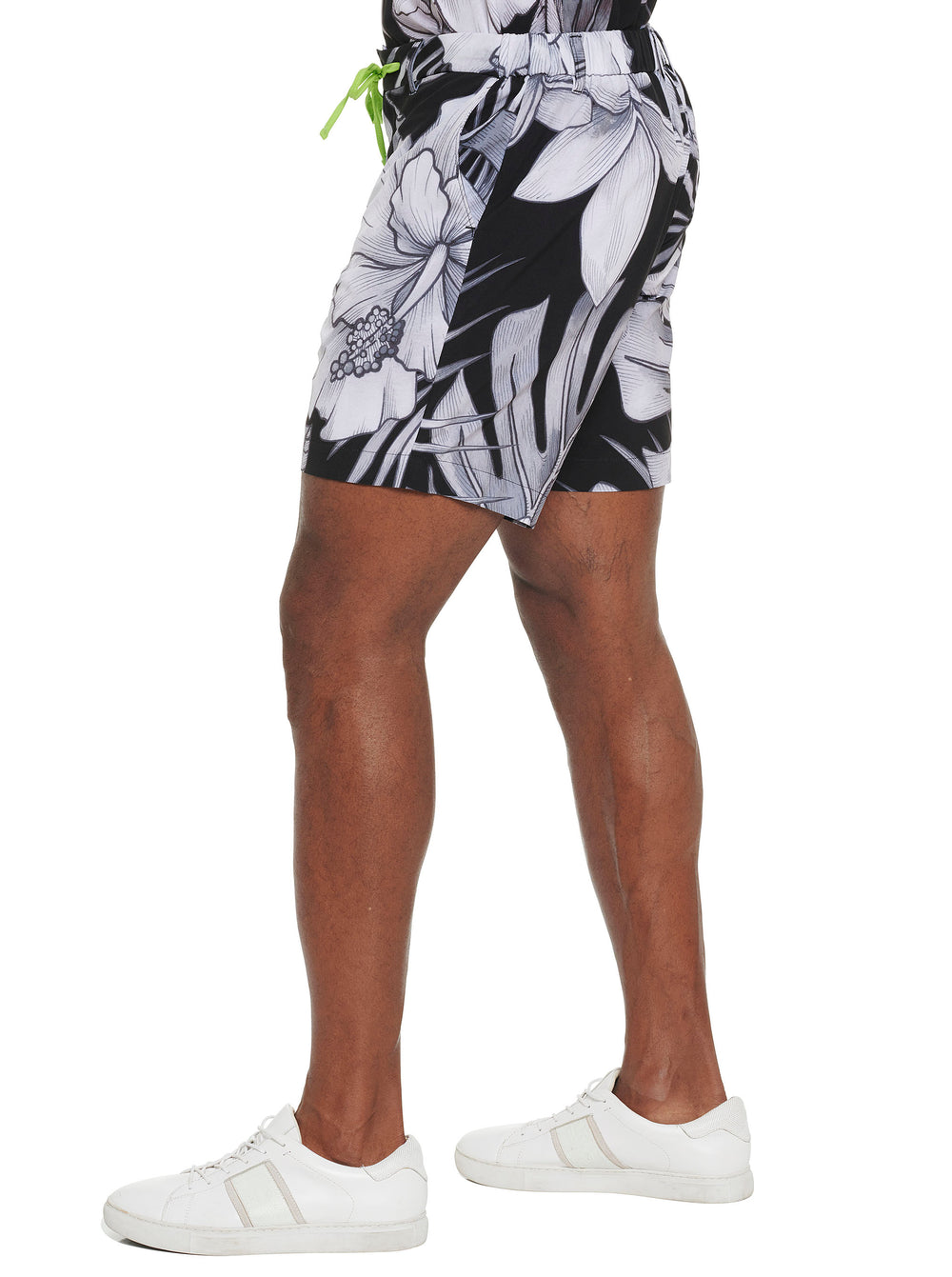 Mike Wazowski Shorts Pixar x Robert Graham 34" waist