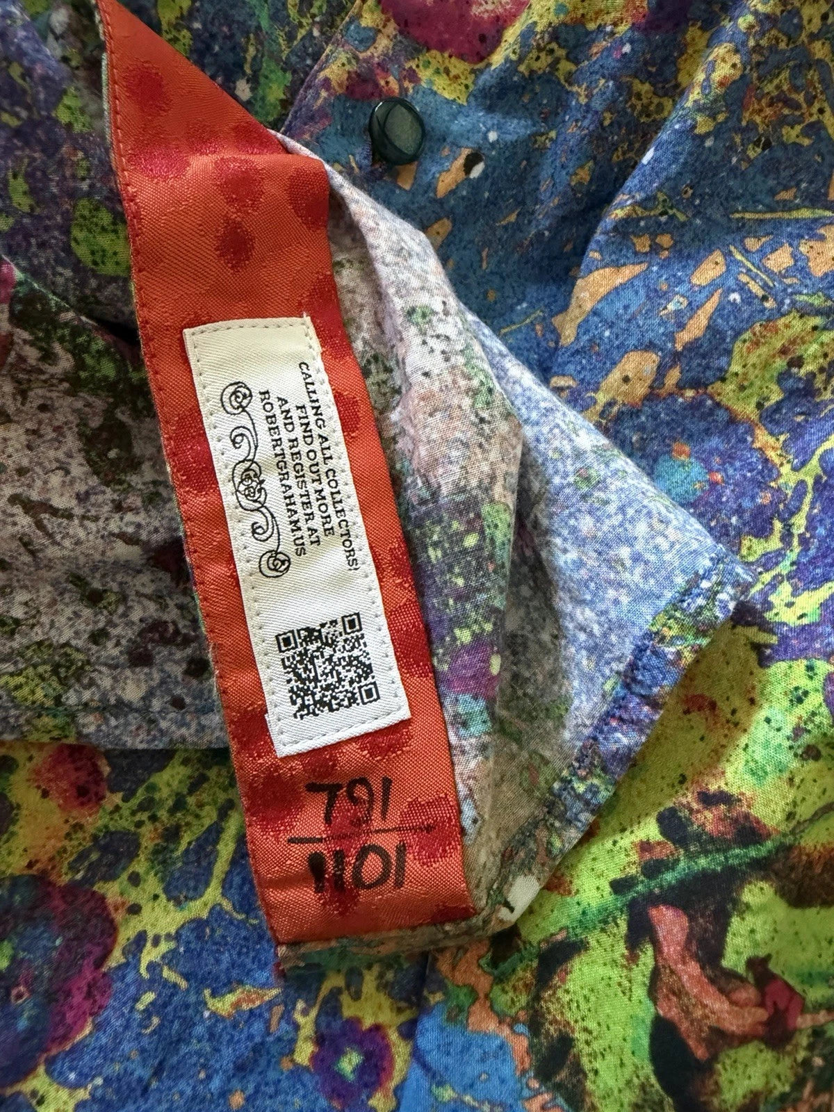 Robert Graham Admiralty Embroidered Shirt Size Small