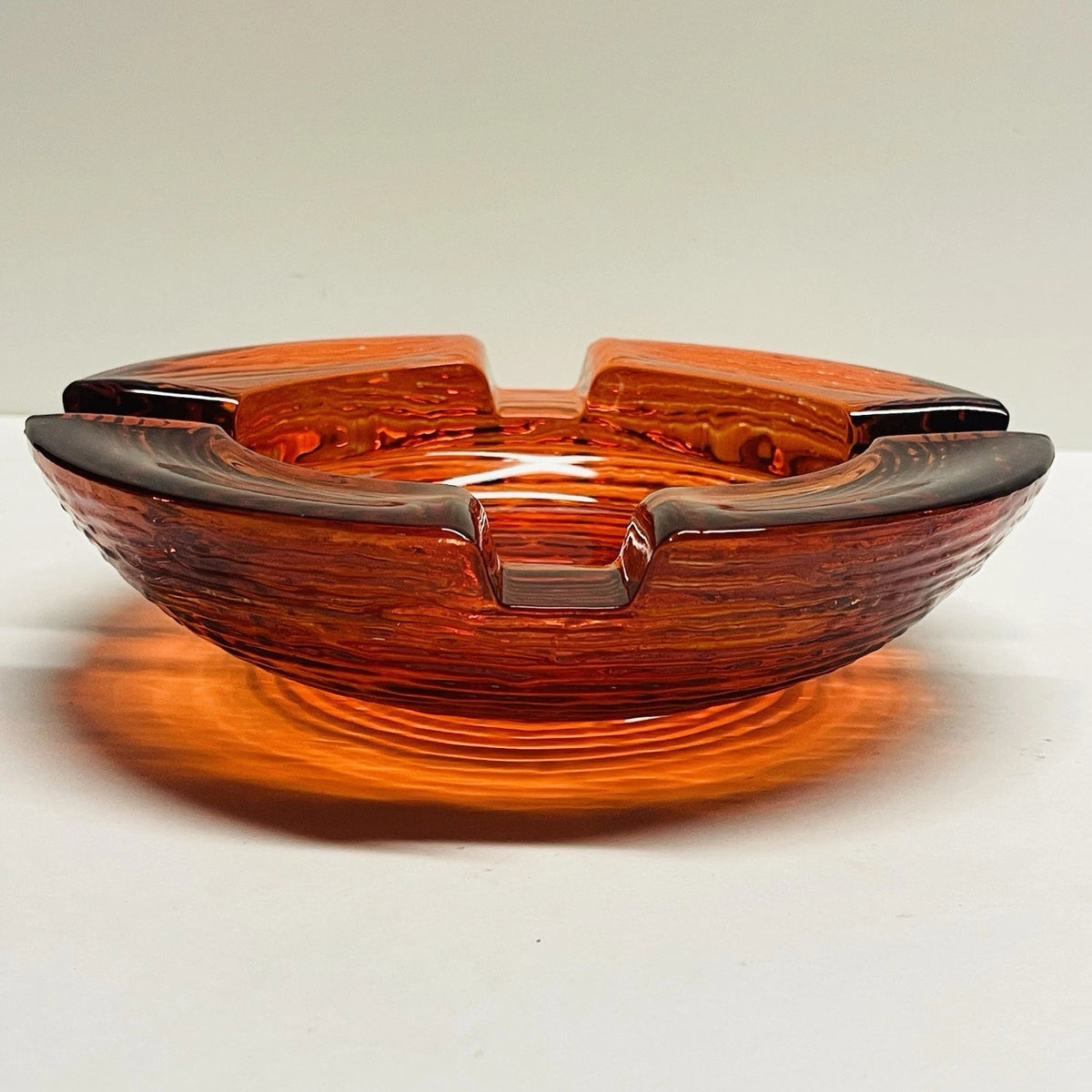 Rocky Patel Red Glass Cigar Ashtray 8 3/4" Diameter
