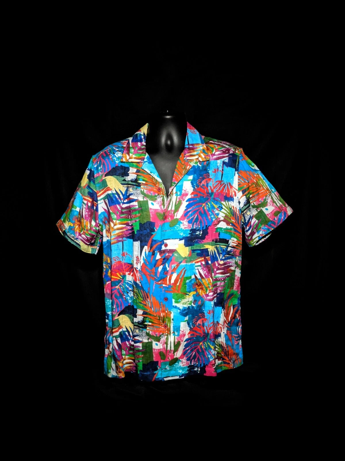 Robert Graham Himalayas Short Sleeve Shirt Size Large NWTS