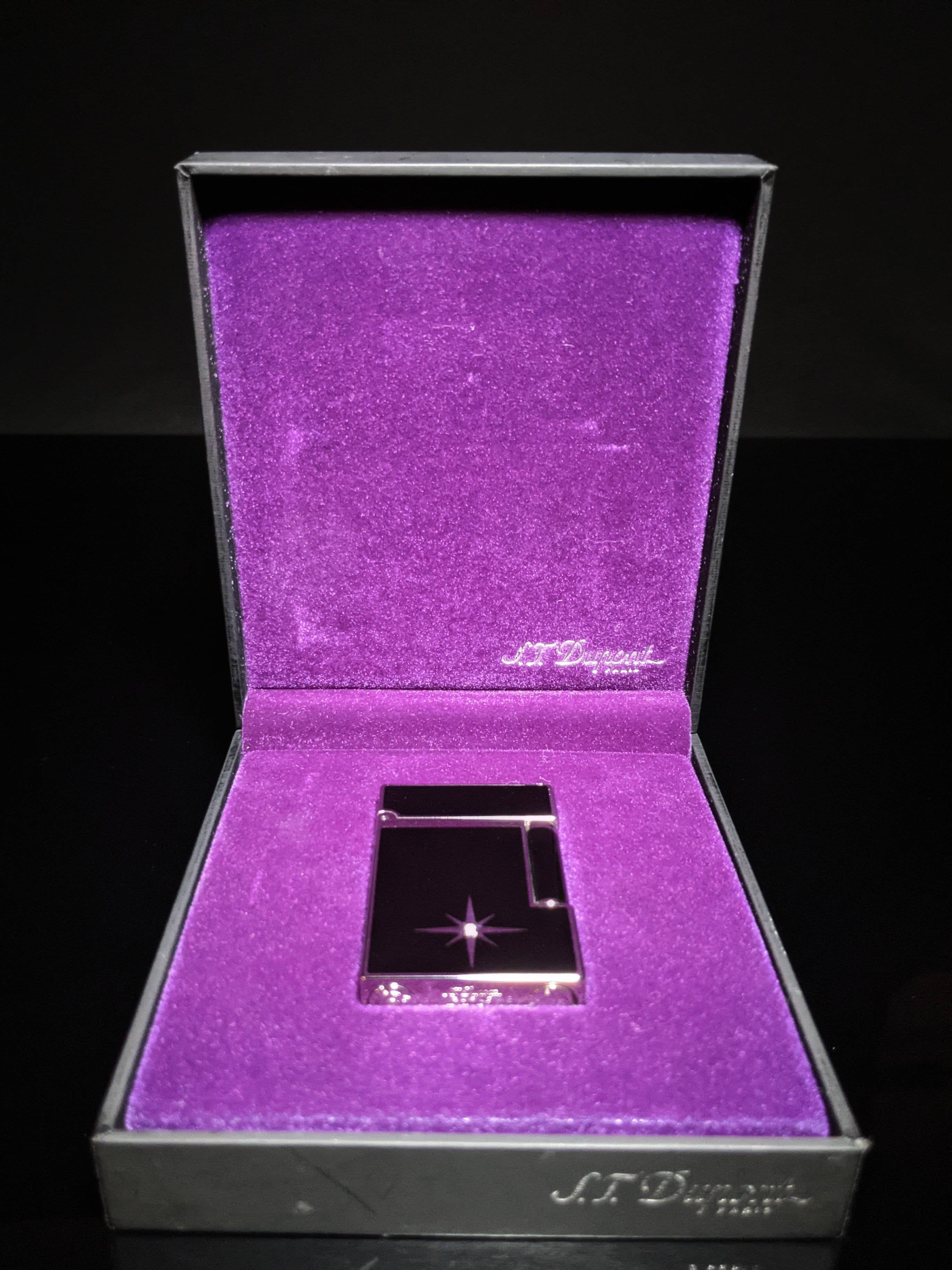 S.T.Dupont Diamond Solitaire L2 Lighter preowned in original box good condition