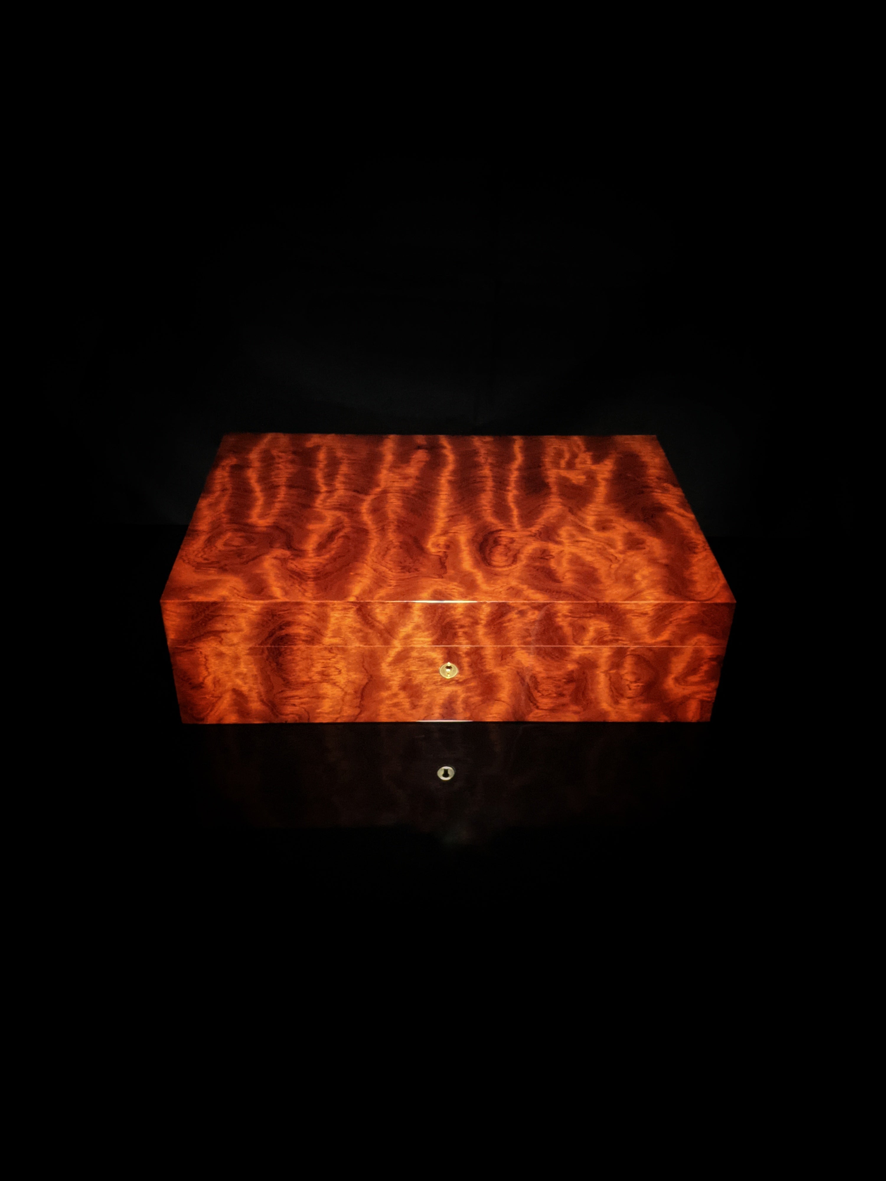 Elie Bleu Bubinga 100 ct Humidor