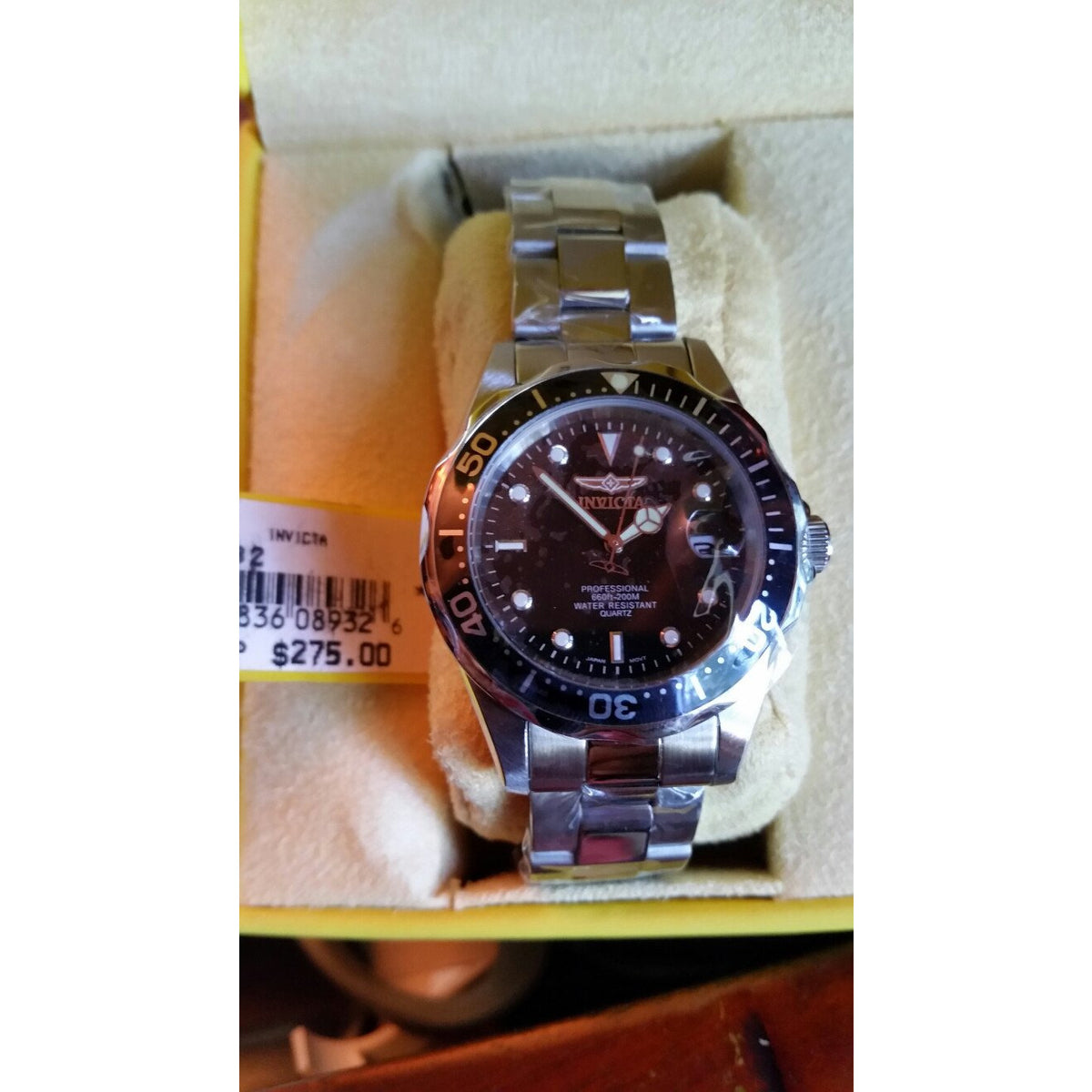 Invicta  Model 8932 Men's Pro Diver SQ Stainless Steel Watch
