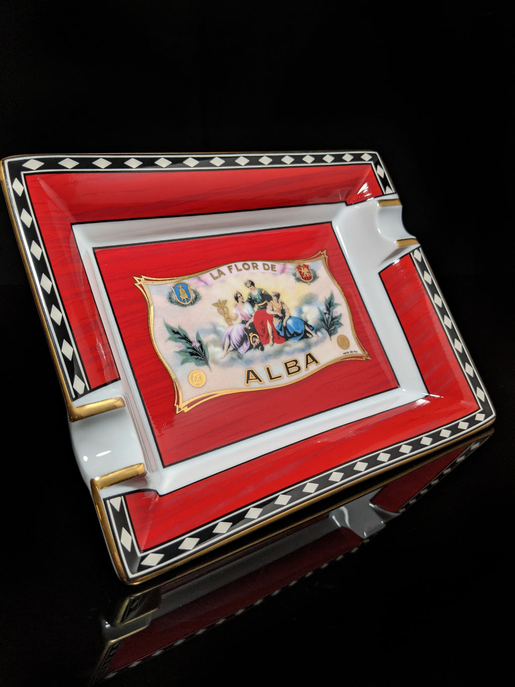 Elie Bleu Alba Porcelain Red Ashtray