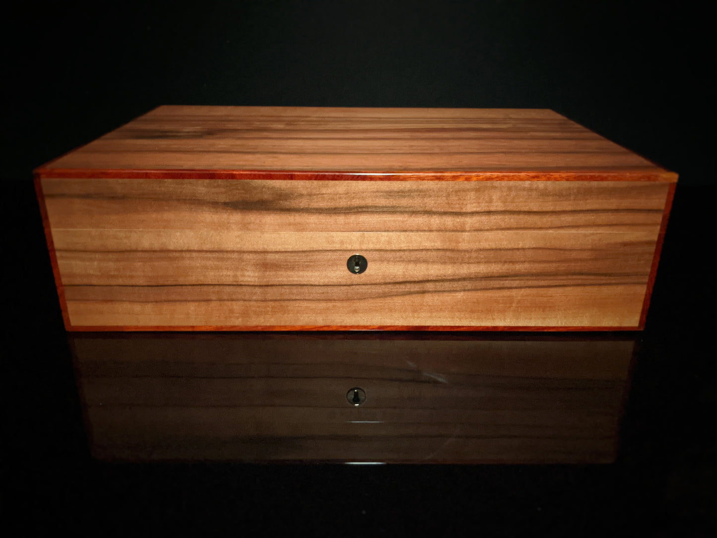 Elie Bleu Tineo Wood Humidor 110 count