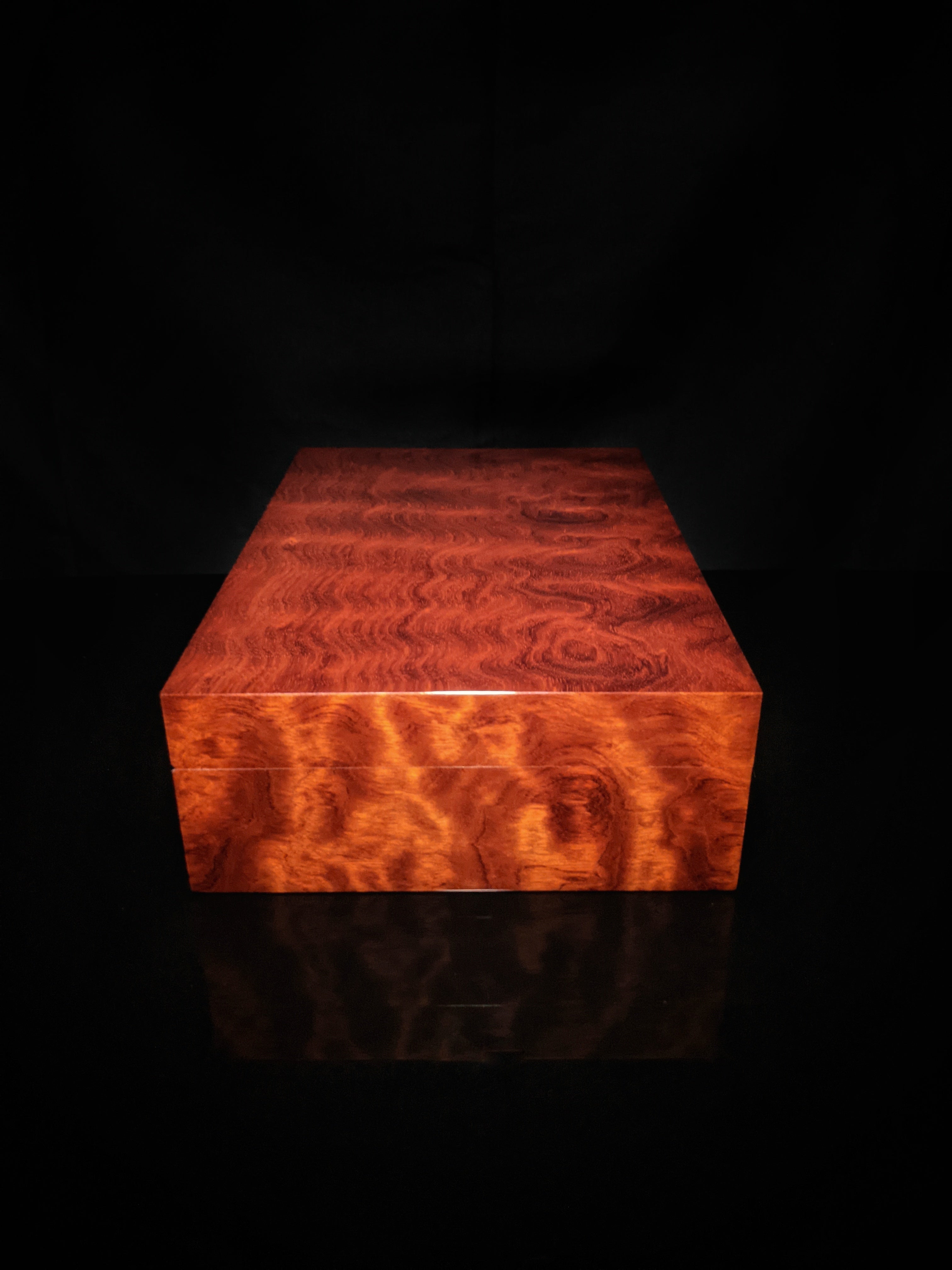 Elie Bleu Bubinga Wood Humidor 110 count