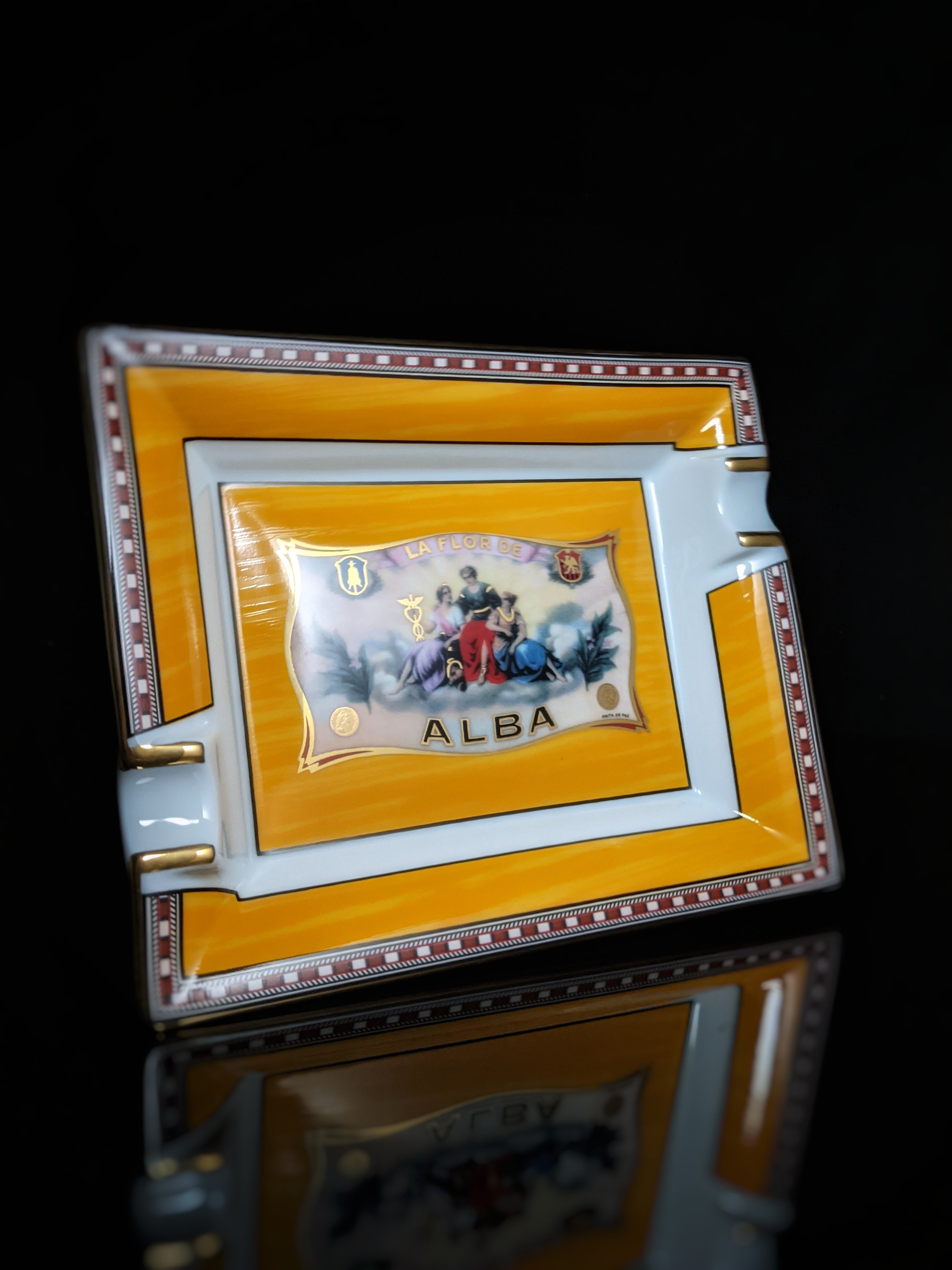 Elie Bleu Alba Yellow Gold Ashtray NIB