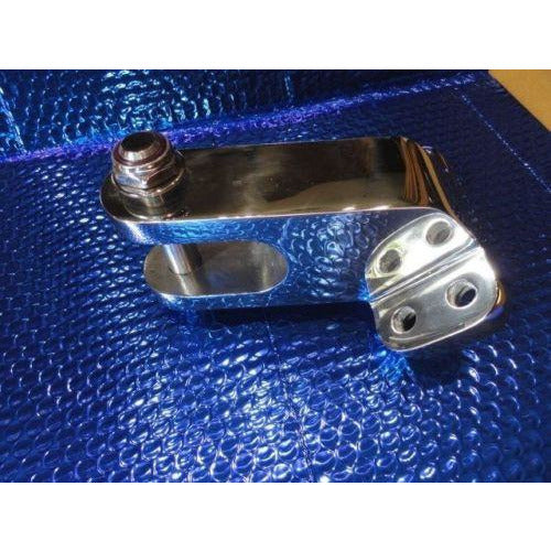 tie bar mount for Merc 6 Stern Drive