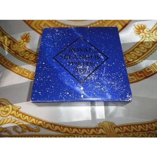 Royal Selangor Wooden Pewter Ashtray new in the original box