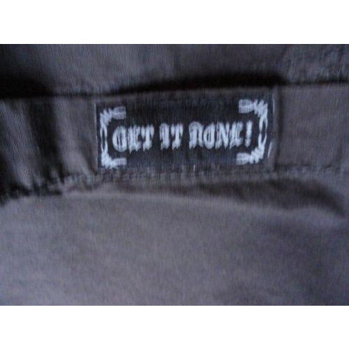 Roar mens  casual designer shirt Medium