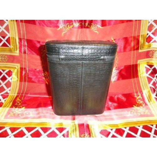 Andre Garcia 16 count  Black Woven  Case zippered new in the box