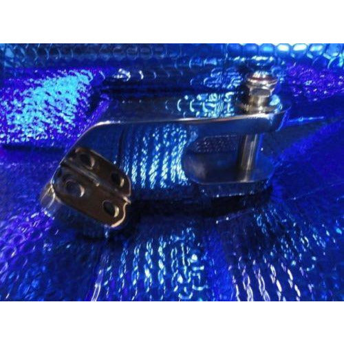 tie bar mount for Merc 6 Stern Drive
