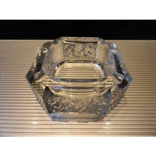 zodiac ashtray without the original box 5.5" x5.5' preowned