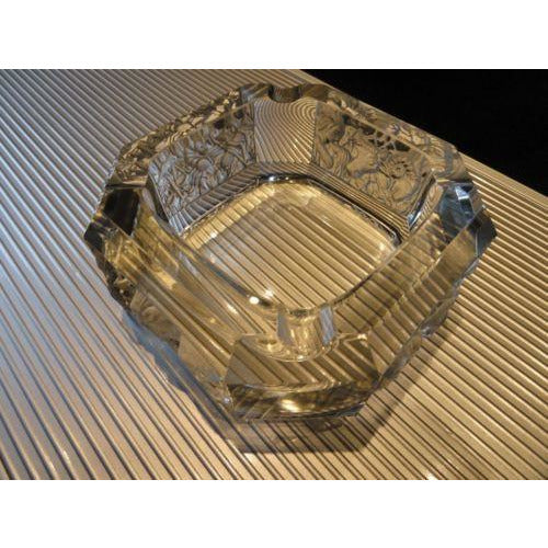 zodiac ashtray without the original box 5.5" x5.5' preowned