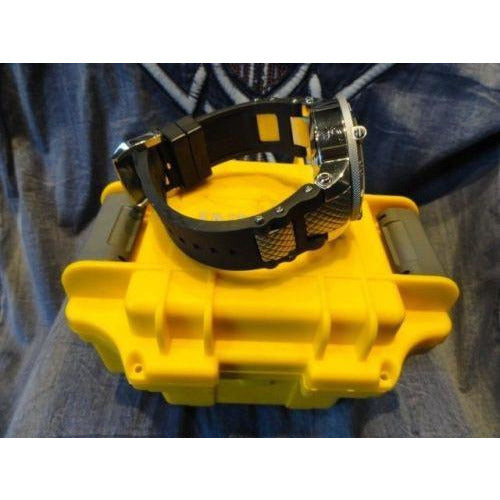 Invicta watch preowned Model No. 0737 comes with invicta case  with papers