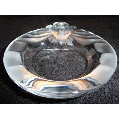 LALIQUE Tete De Lion Ashtray comes without the original box