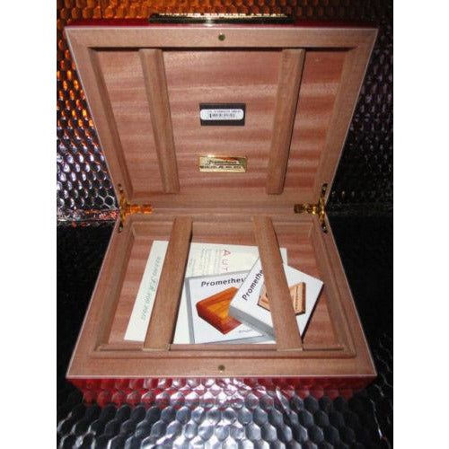 Fuente Opus X 20th Anniversary Travel Humidor in Red