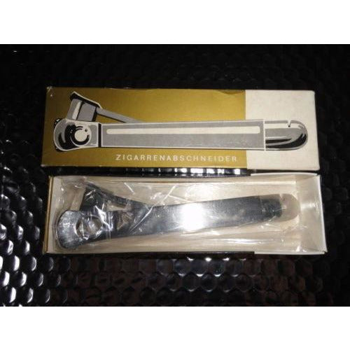 Zigarrenabscheider Chrome cigar cutter in the original box