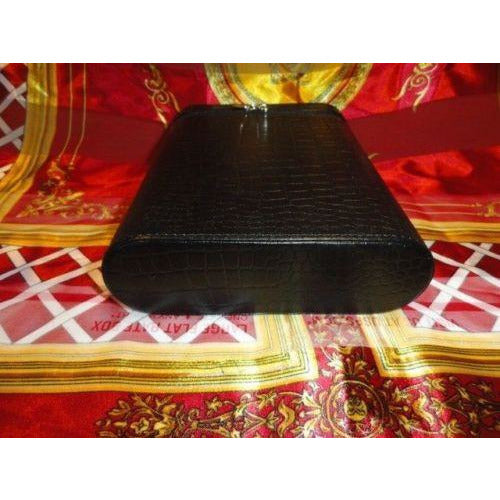 Andre Garcia 16 count Croco Black  Case zippered new in the box