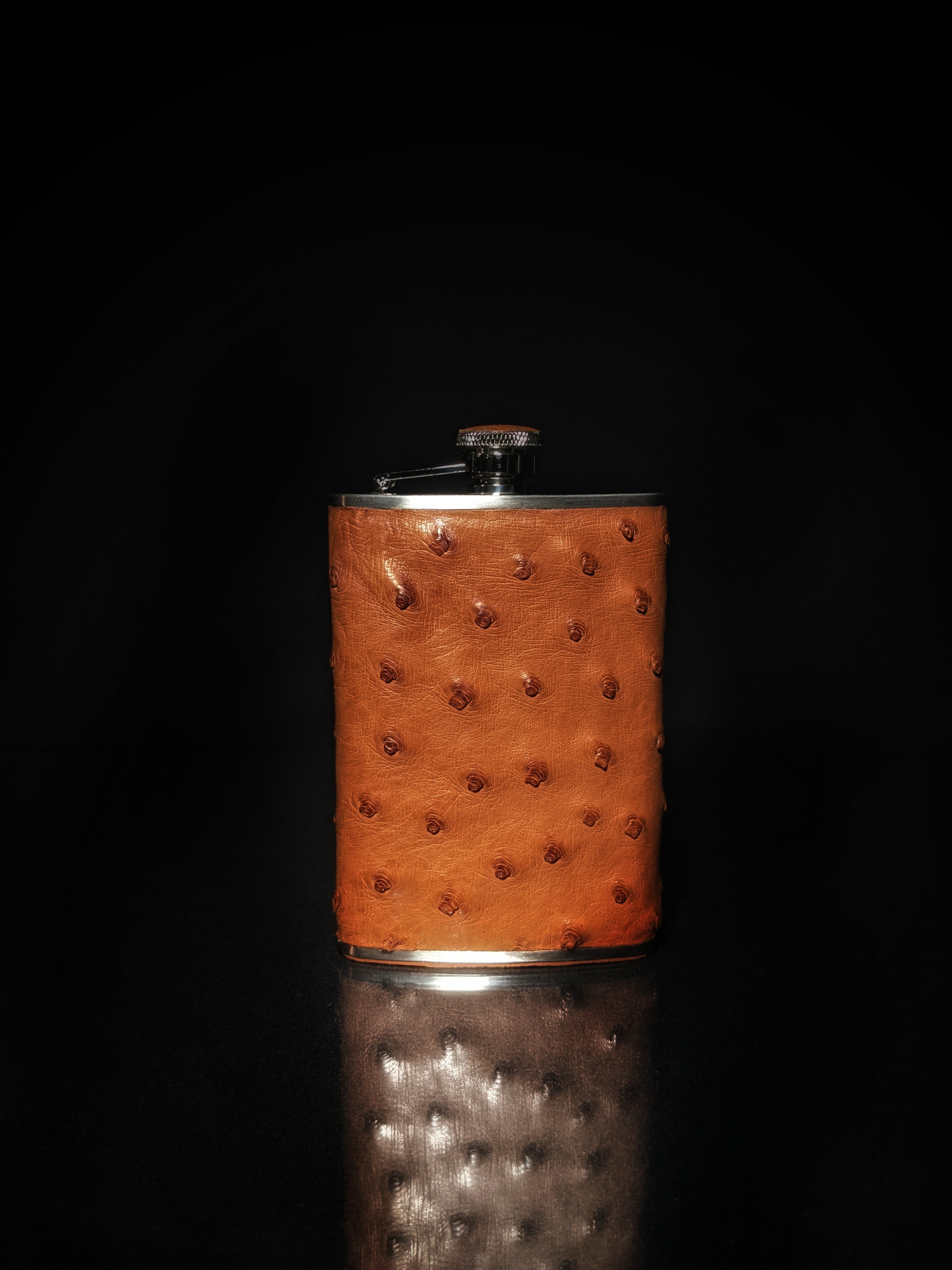 Brizard and Co. The 8 oz Flask - Ostrich Tan