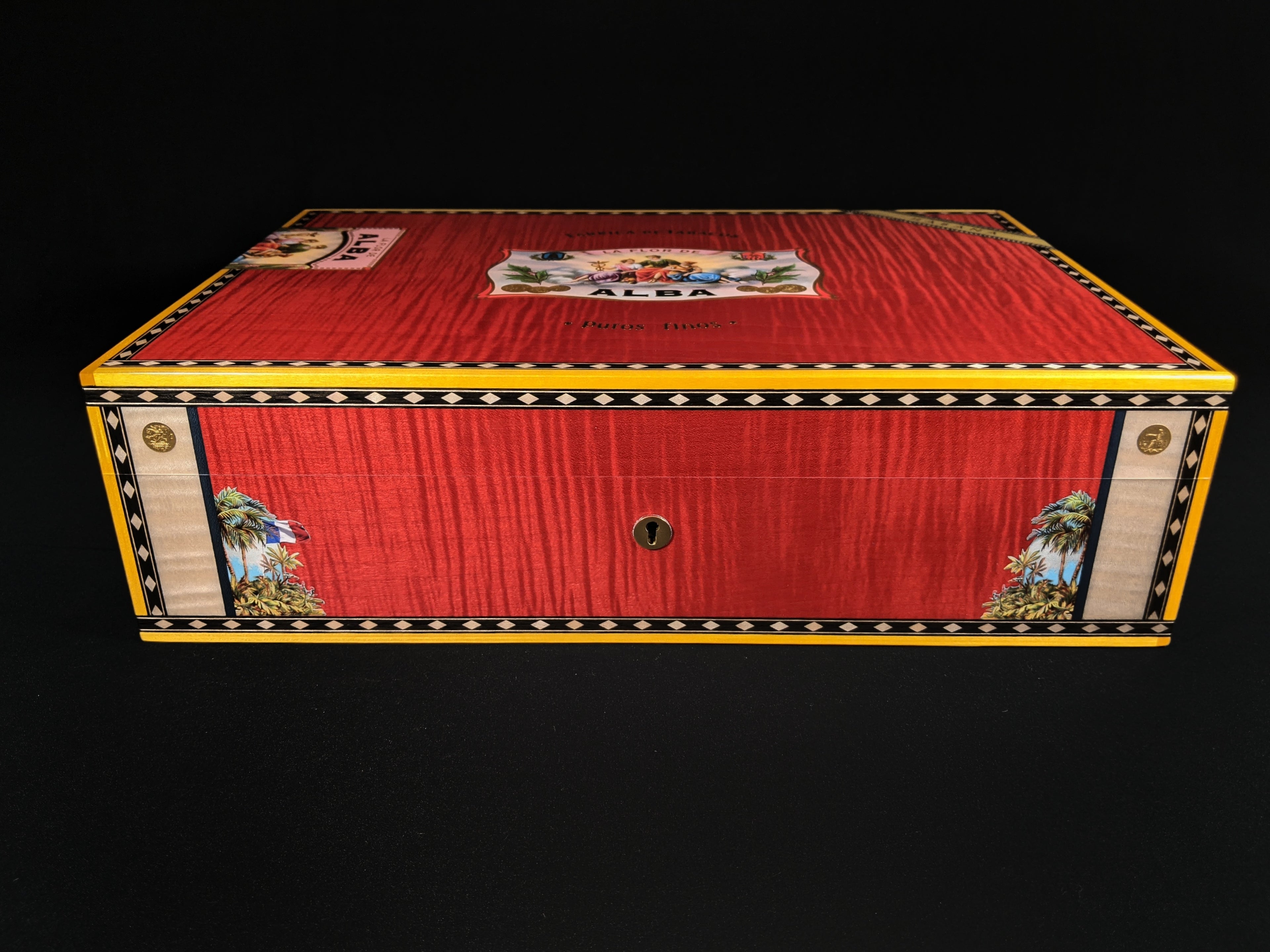 Elie Bleu Alba Red Sycamore Humidor 110 count