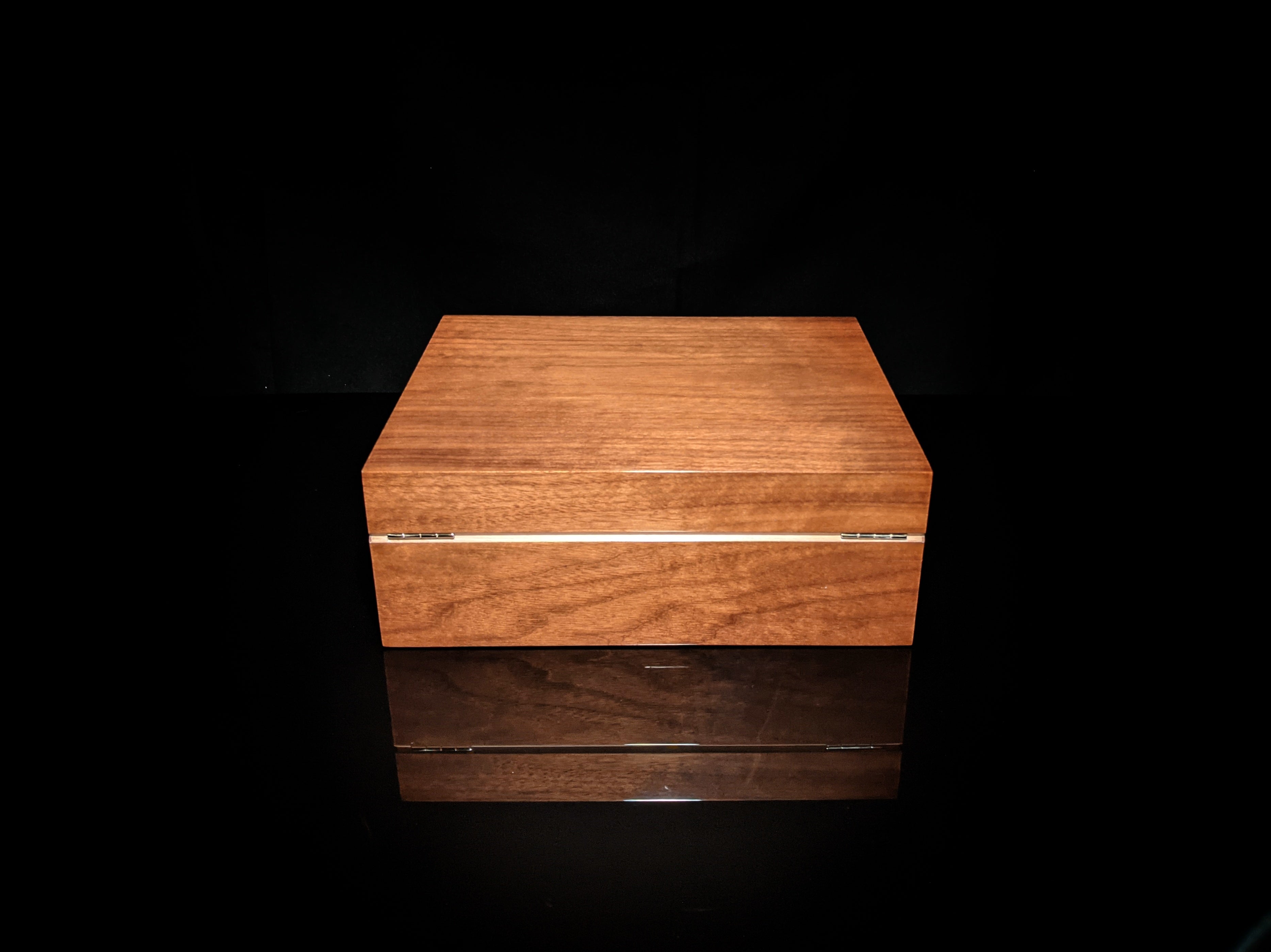 Elie Bleu Walnut Wood Humidor 75 count NIB Made in France