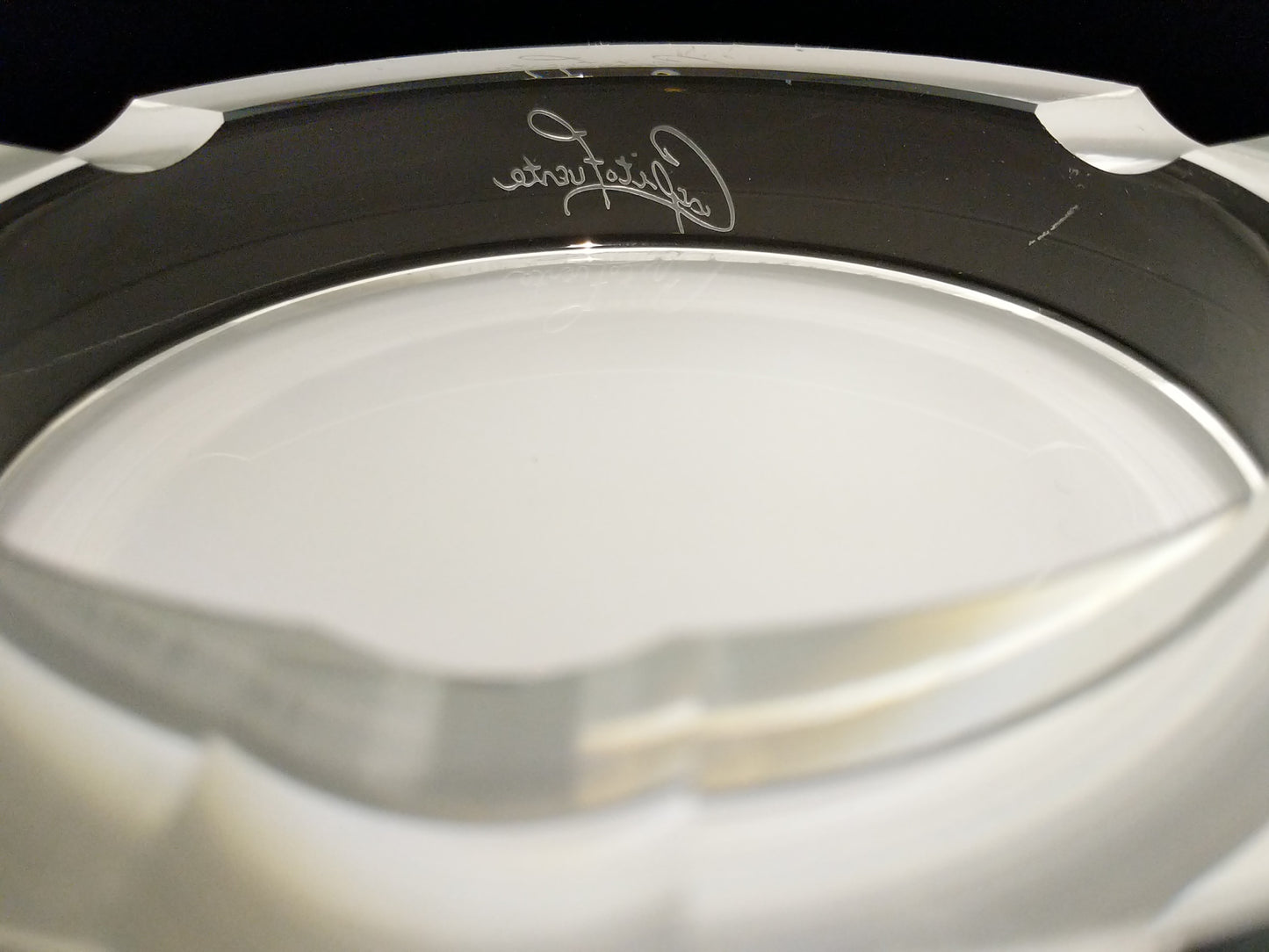 Arturo Fuente custom heavy clear glass ashtray. NIB 7 7/8" Diameter