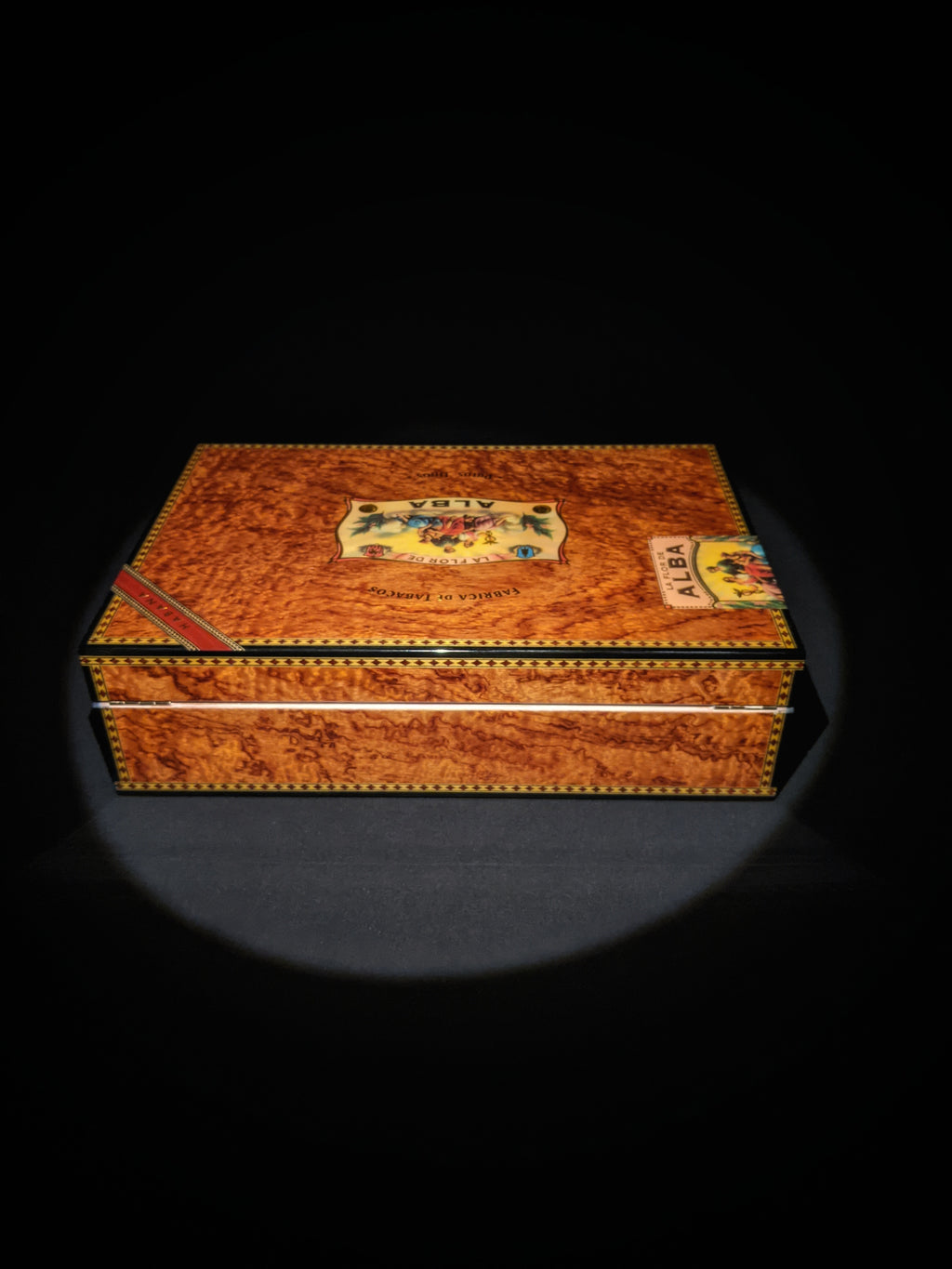 Elie Bleu Alba Bubinga Humidor 110 ct NIB