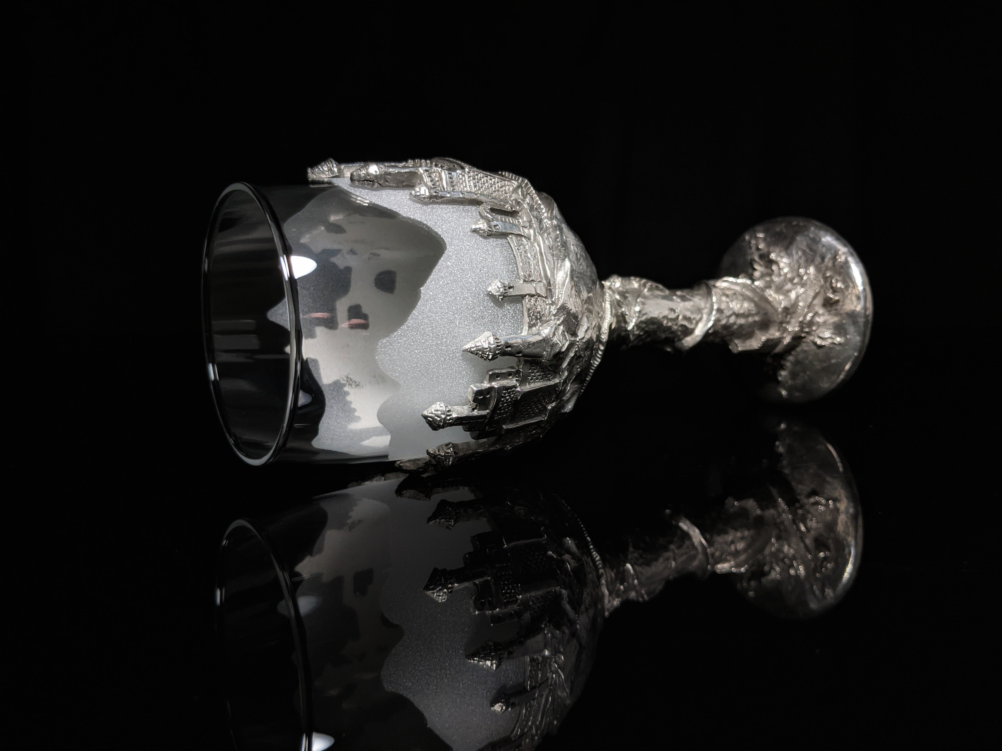 Royal Selangor Lord of Rings " City of Tirion" Wine Glass