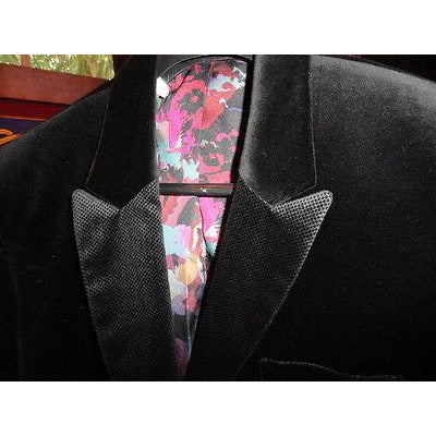 Robert Graham Undenwood Black  Blazer