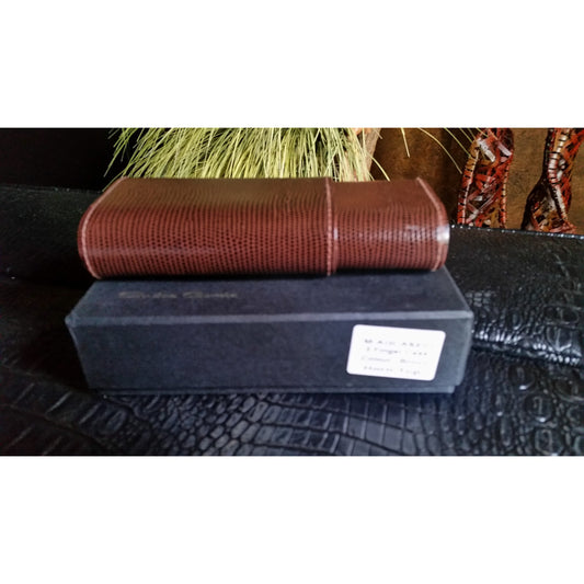 Andre Garcia Brown Horn Top Case