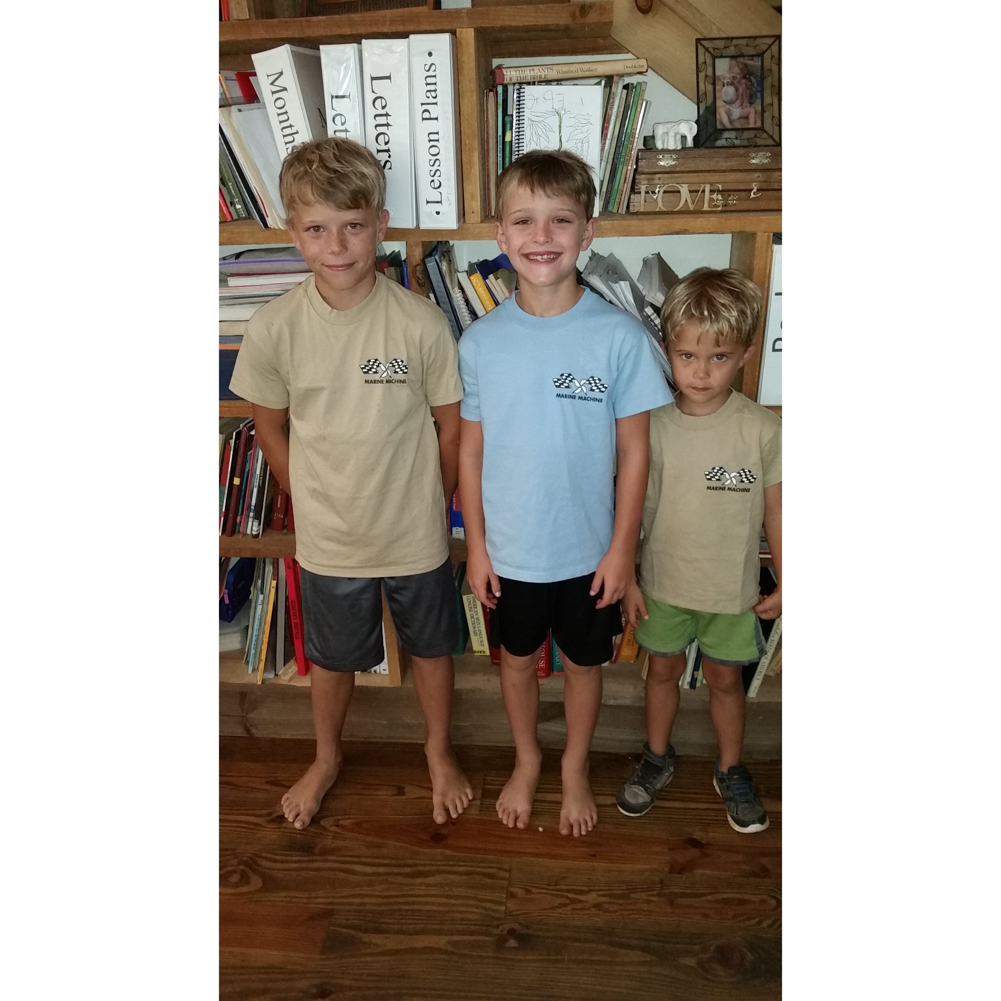 Marine Machine Kids T-shirts