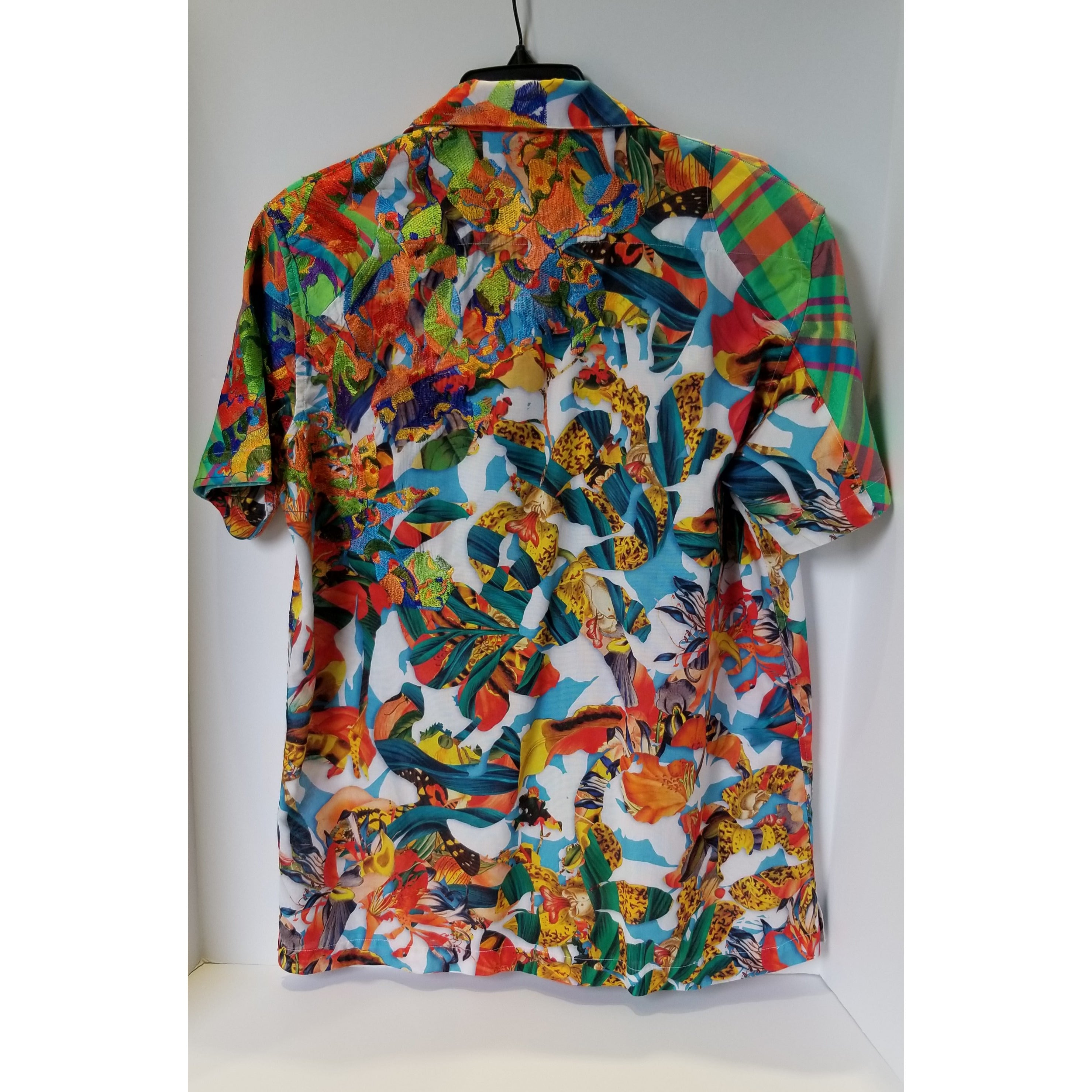 Robert Graham Medium sized shirt