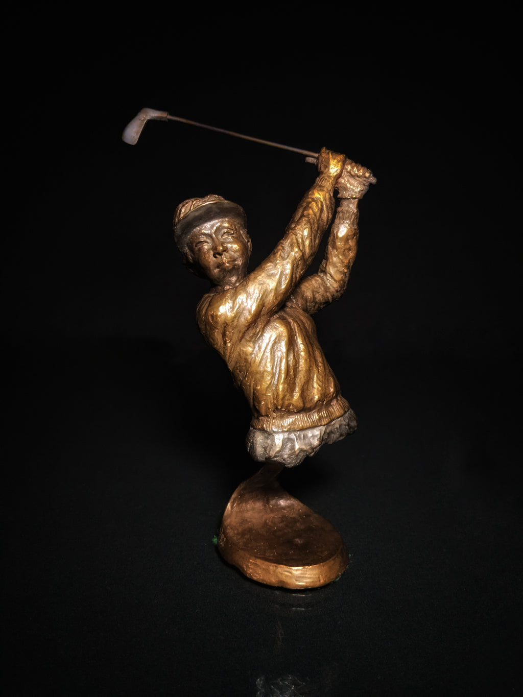 Mark Hopkins Bronze Lady Golfer