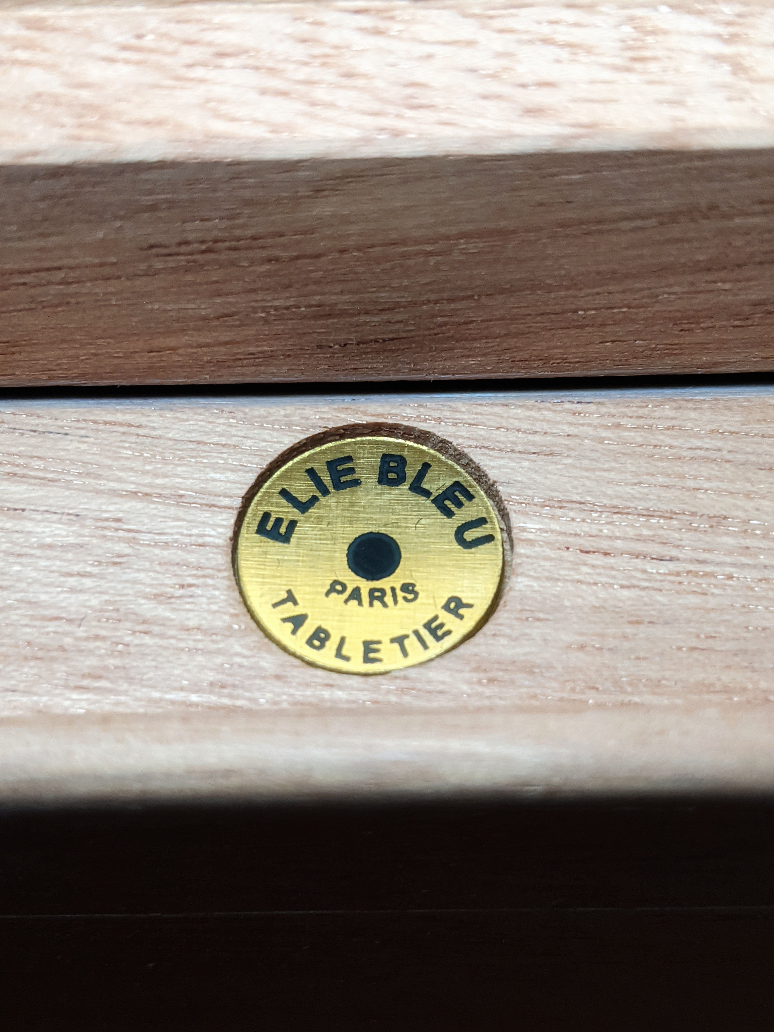 Elie Bleu Limba Wood Humidor 110 count
