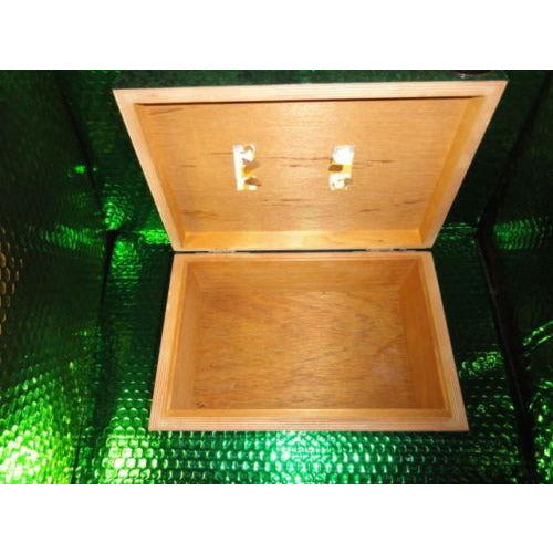 Custom Exotic Dark Green Wood Humidor 50 count capacity 11" L x 7.25" W x 4.5" H