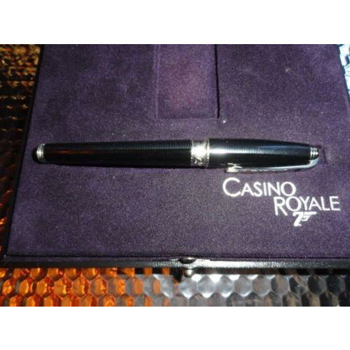 S.T. DUPONT CASINO ROYALE FOUNTAIN PEN MEDIUM NIB