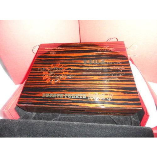 Fuente Opus 6 Ltd Macassar Lacquer traveler humidor