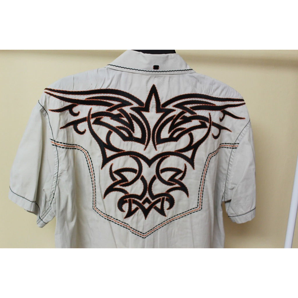 Men's Roar Signature Tan Short Sleeve Button Up Shirt Size Medium